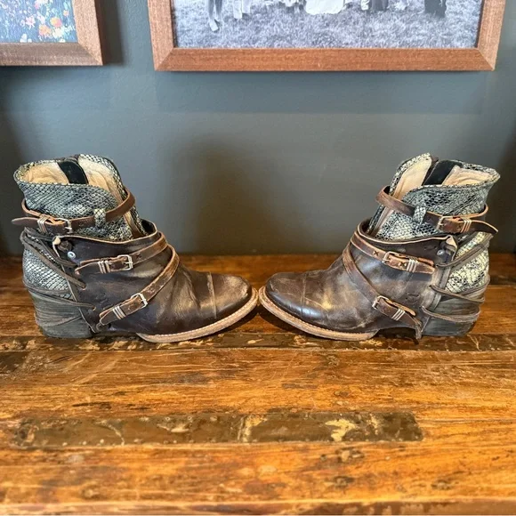 Freebird Crue Leather Ankle Boots with Straps, Sz 8 - Picture 5 of 7